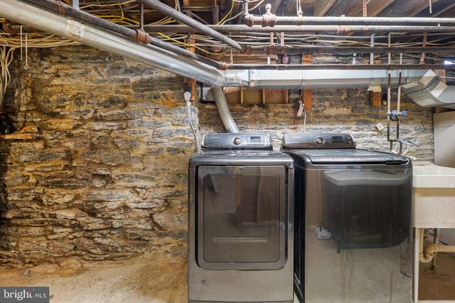 121 W CHURCH ST, Frederick, MD 21701