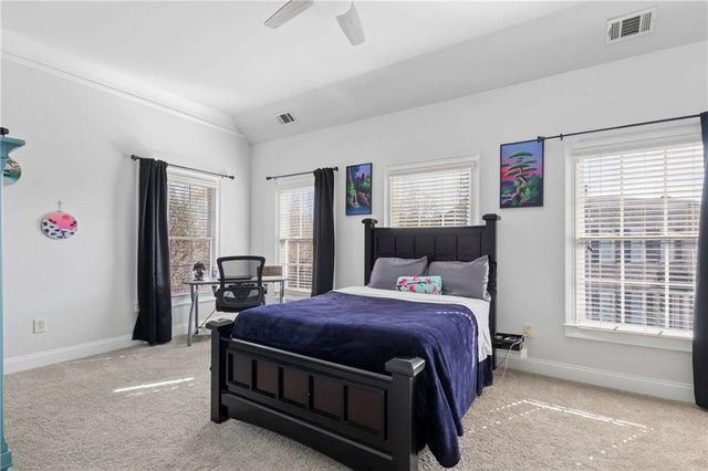 941 Persimmon Point, Atlanta, GA 30328