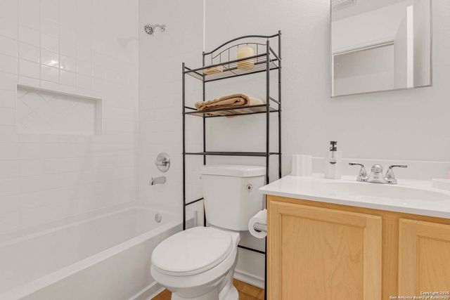 7906 Swindow Circle, Converse, TX 78109