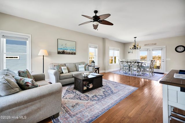 1018 W Dolphin Drive, Oak Island, NC 28465