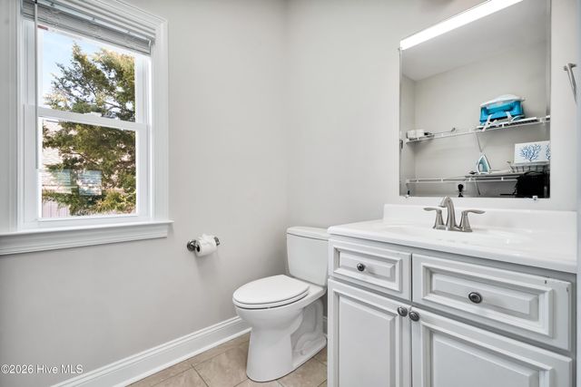 1018 W Dolphin Drive, Oak Island, NC 28465