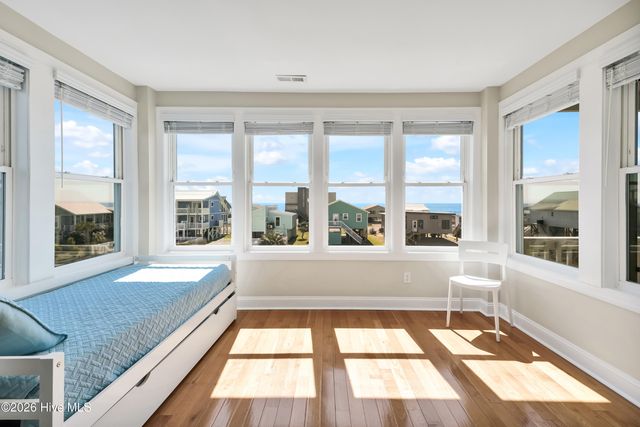 1018 W Dolphin Drive, Oak Island, NC 28465