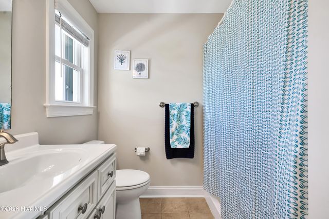 1018 W Dolphin Drive, Oak Island, NC 28465