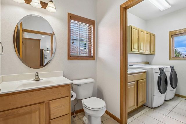 1210 Wenzel Way, Waunakee, WI 53597