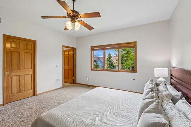 1210 Wenzel Way, Waunakee, WI 53597