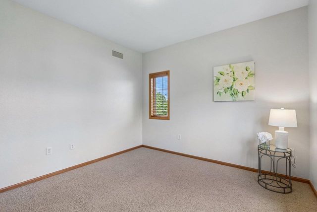 1210 Wenzel Way, Waunakee, WI 53597