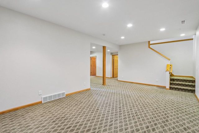1210 Wenzel Way, Waunakee, WI 53597