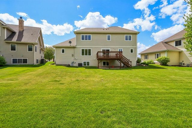 1210 Wenzel Way, Waunakee, WI 53597