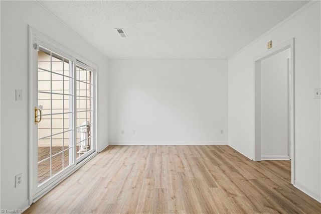 111 Chrisfield Circle, Winston-salem, NC 27104