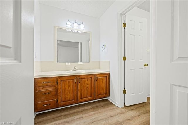 111 Chrisfield Circle, Winston-salem, NC 27104