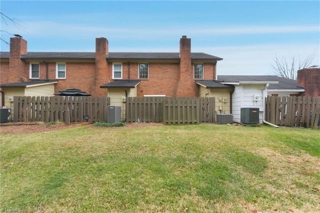 111 Chrisfield Circle, Winston-salem, NC 27104