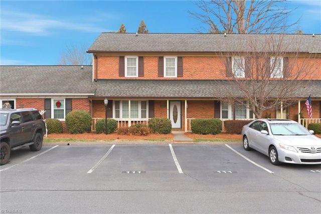 111 Chrisfield Circle, Winston-salem, NC 27104