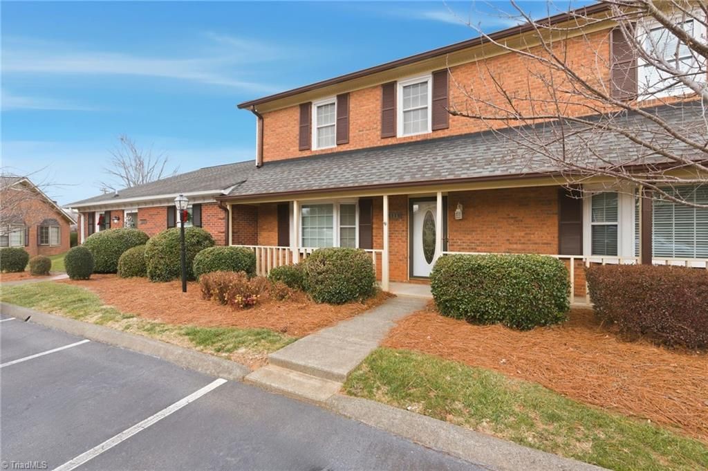 111 Chrisfield Circle, Winston-salem, NC 27104