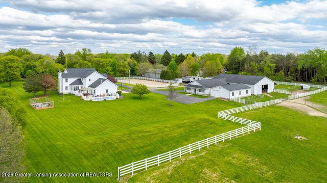 3811 Meridian Road, Okemos, MI 48864