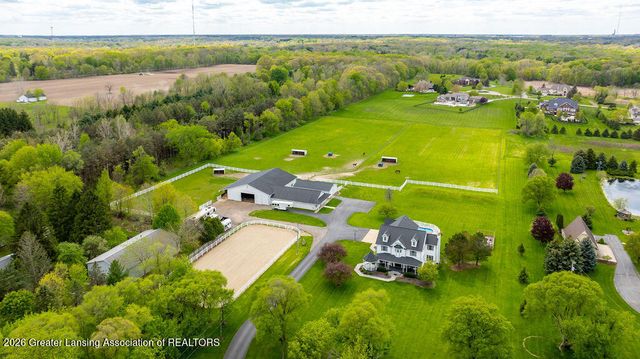 3811 Meridian Road, Okemos, MI 48864