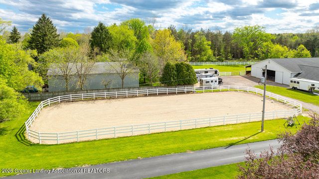 3811 Meridian Road, Okemos, MI 48864