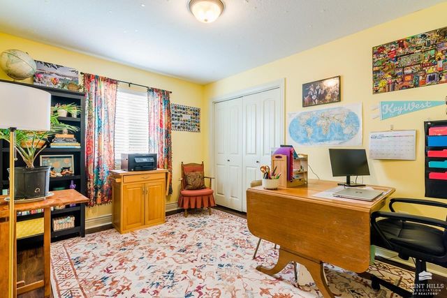 5108 Shadowridge Drive, Manhattan, KS 66503