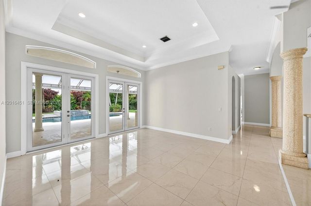 9474 SW 125th Ter, Miami, FL 33176