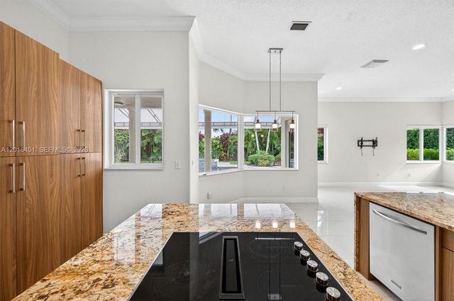 9474 SW 125th Ter, Miami, FL 33176