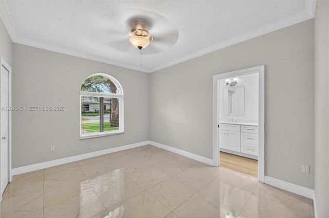9474 SW 125th Ter, Miami, FL 33176