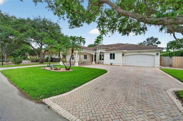 9474 SW 125th Ter, Miami, FL 33176