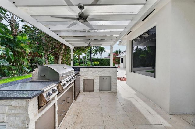 9474 SW 125th Ter, Miami, FL 33176