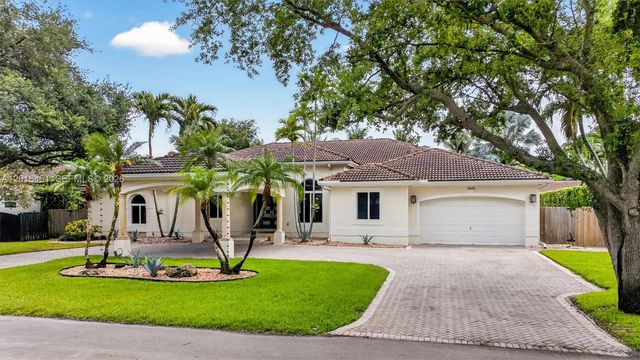 9474 SW 125th Ter, Miami, FL 33176