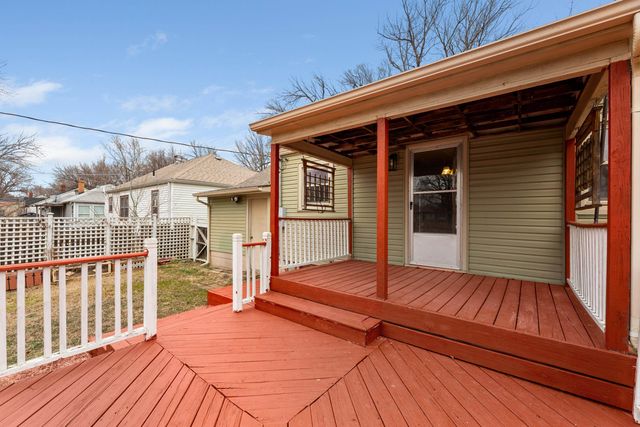 2131 S Terrace Dr, Wichita, KS 67218