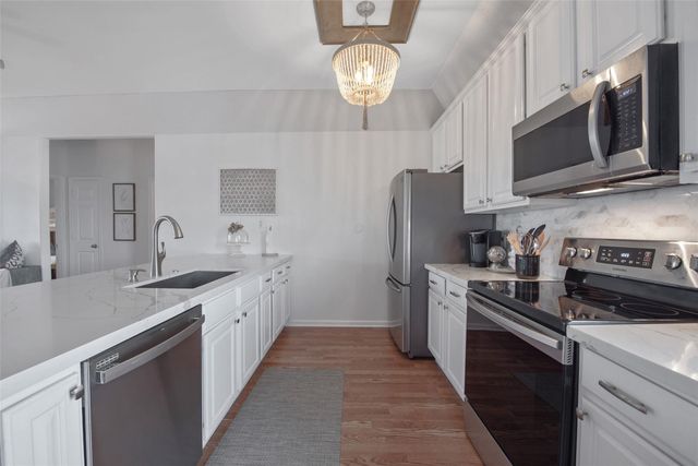 22811 Miramar Street, Galveston, TX 77554