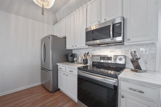 22811 Miramar Street, Galveston, TX 77554