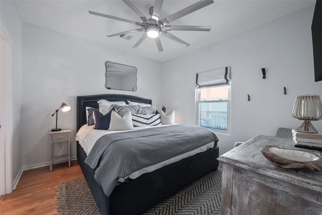 22811 Miramar Street, Galveston, TX 77554