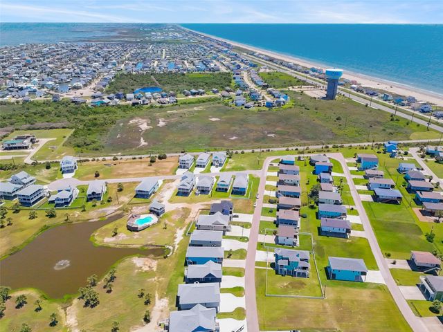22811 Miramar Street, Galveston, TX 77554