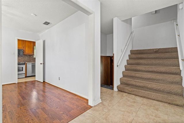 4110 Lake Circle N, Mobile, AL 36693