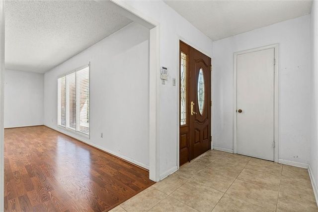 4110 Lake Circle N, Mobile, AL 36693