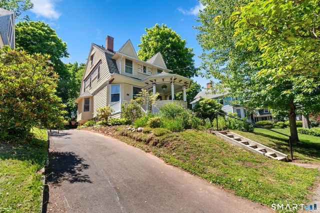 87 Kenyon Street, Hartford, CT 06105