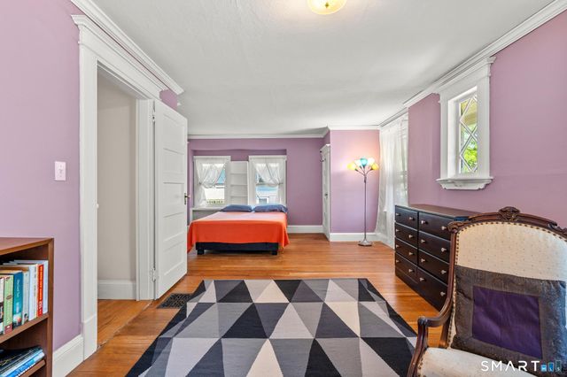 87 Kenyon Street, Hartford, CT 06105