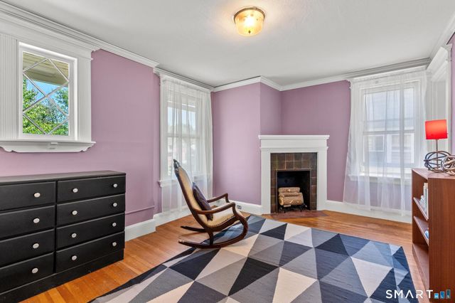 87 Kenyon Street, Hartford, CT 06105