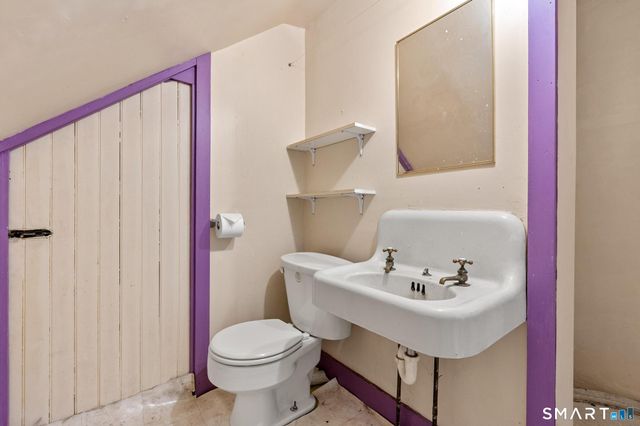 87 Kenyon Street, Hartford, CT 06105