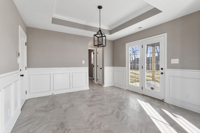 1050 Vendue Ave, Clarksville, TN 37042