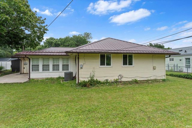 2620 Southridge Drive, South Bend, IN 46614