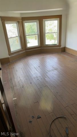 413 Arbor Road, Cleveland, OH 44108