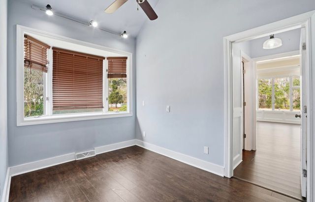 1112 Eagle Landing Boulevard, Hanahan, SC 29410