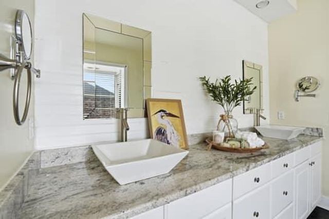 1112 Eagle Landing Boulevard, Hanahan, SC 29410