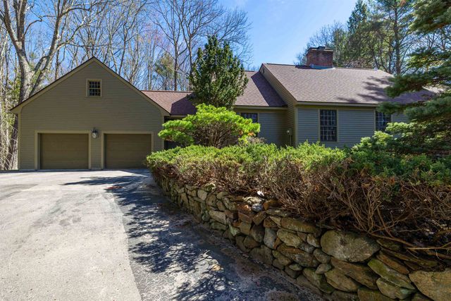 214 Hopkins Green Road, Hopkinton, NH 03229