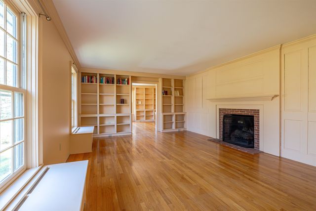 214 Hopkins Green Road, Hopkinton, NH 03229