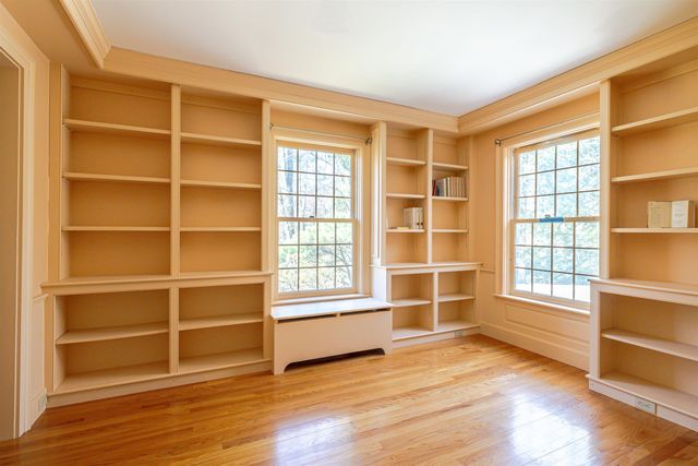 214 Hopkins Green Road, Hopkinton, NH 03229