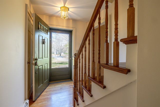 214 Hopkins Green Road, Hopkinton, NH 03229
