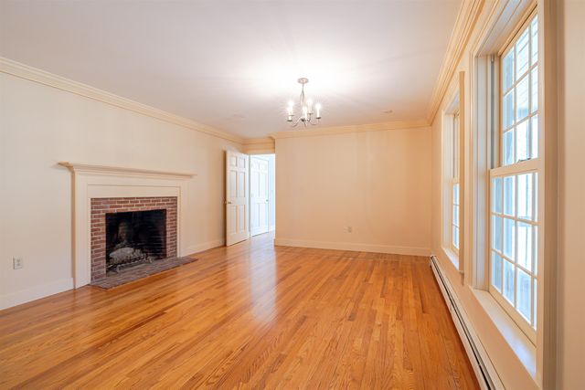 214 Hopkins Green Road, Hopkinton, NH 03229