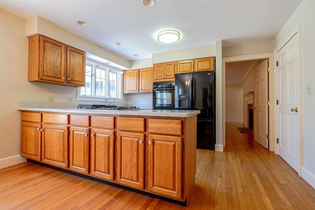 214 Hopkins Green Road, Hopkinton, NH 03229