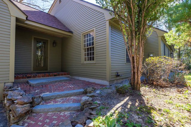 214 Hopkins Green Road, Hopkinton, NH 03229